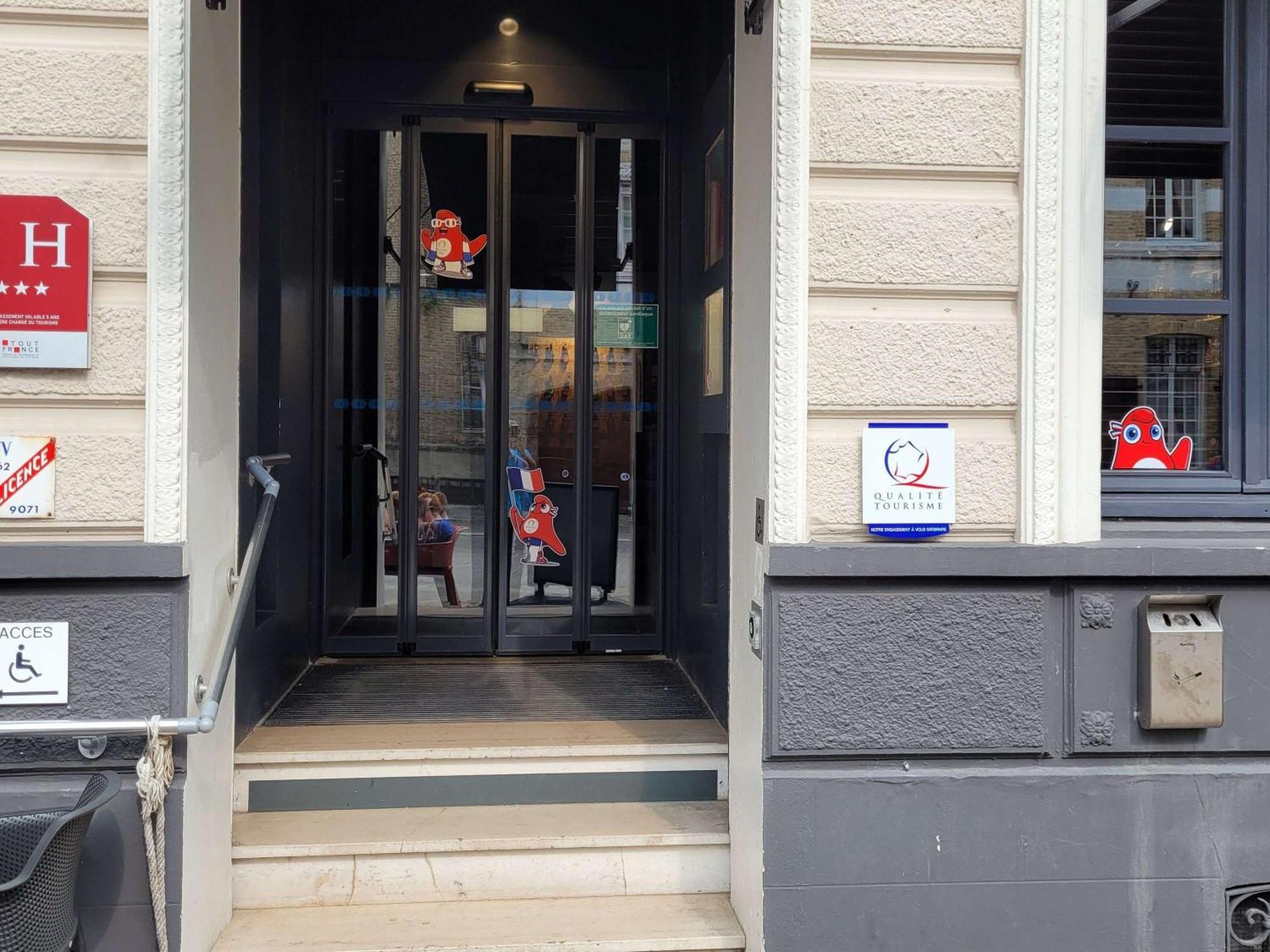 Ibis Saint-Omer Centre Exterior foto